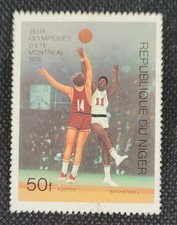Timbre RÉPUBLIQUE DU NIGER , JEUX OLYMPIQUE D ÉTÉ MONTREAL 1976