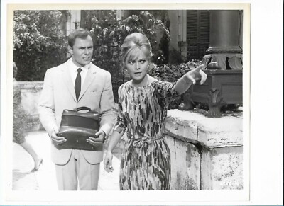 Vintage 8 X10 Photo Actor John Saxon in  The Girl Who Knew Too Much AKA Evil Eye