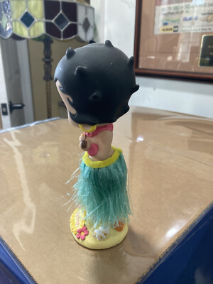 Vintage Funko Wobbler Betty Boop Figurine Bobble-Head 