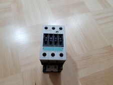 Power contactor, AC-3 32 A, 15 kW / 400 V 230 V AC, 50 / 60 Hz, 3-pole, Size S2