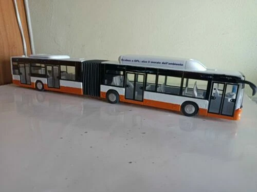Altri modellini statici autobus Scala 1:43 MAN