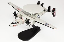 HA4822 Hobby Master E-2C Occhio di Falco 1/72 Modello AJ600 USN VAW-124 Assi Orso