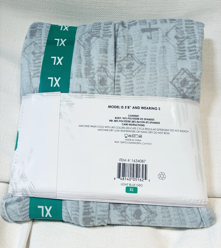 *全新带标签* Honeydew XL 超柔软睡衣套装 - 浅蓝色 Geo — 第 4/4 张图片