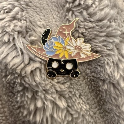 Black Cat Enamel Pin Witch Helper Kitty Kitten Brooch Cat Lady Gift Gothic New