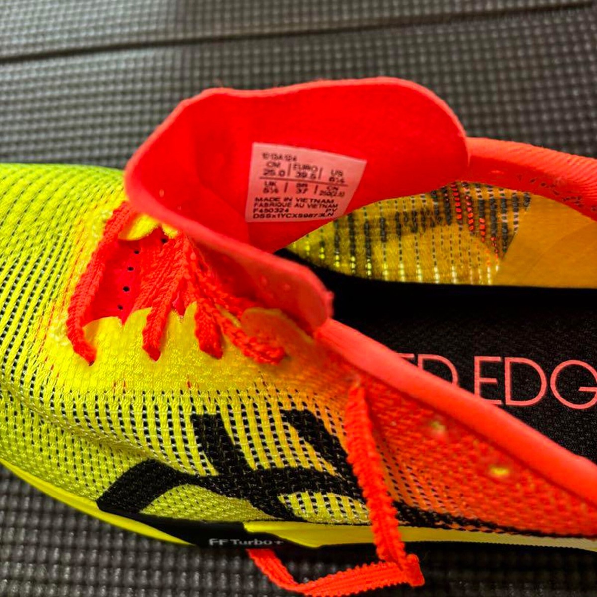 ASICS メタスピードLDLE 25.0 Amazon | [アシックス] METASPEED EDGE SHOCKING ORANGE/BLACK