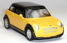 Mini Cooper Modellauto gelb ca. 1:60 / 6-7 cm von WELLY Spritzguss Metall