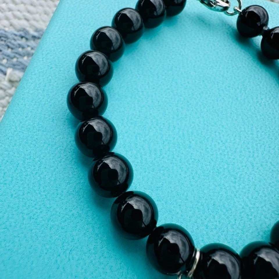 🖤Pulsera Return to Tiffany & Co. Paloma Picasso Love Tag 8 mm de ónix negro, 7,5" Foto 3 de 4