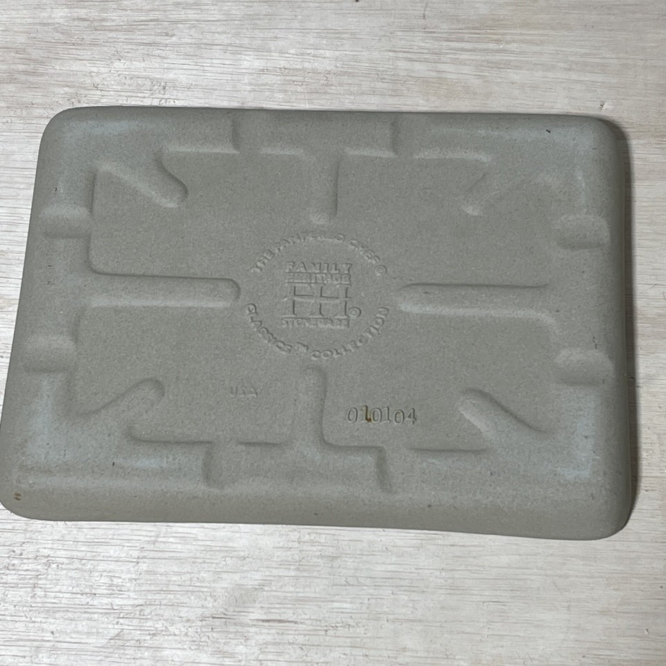 Pampered Chef Small Bar Pan Toaster Oven Stoneware 9”x7" Classic Family