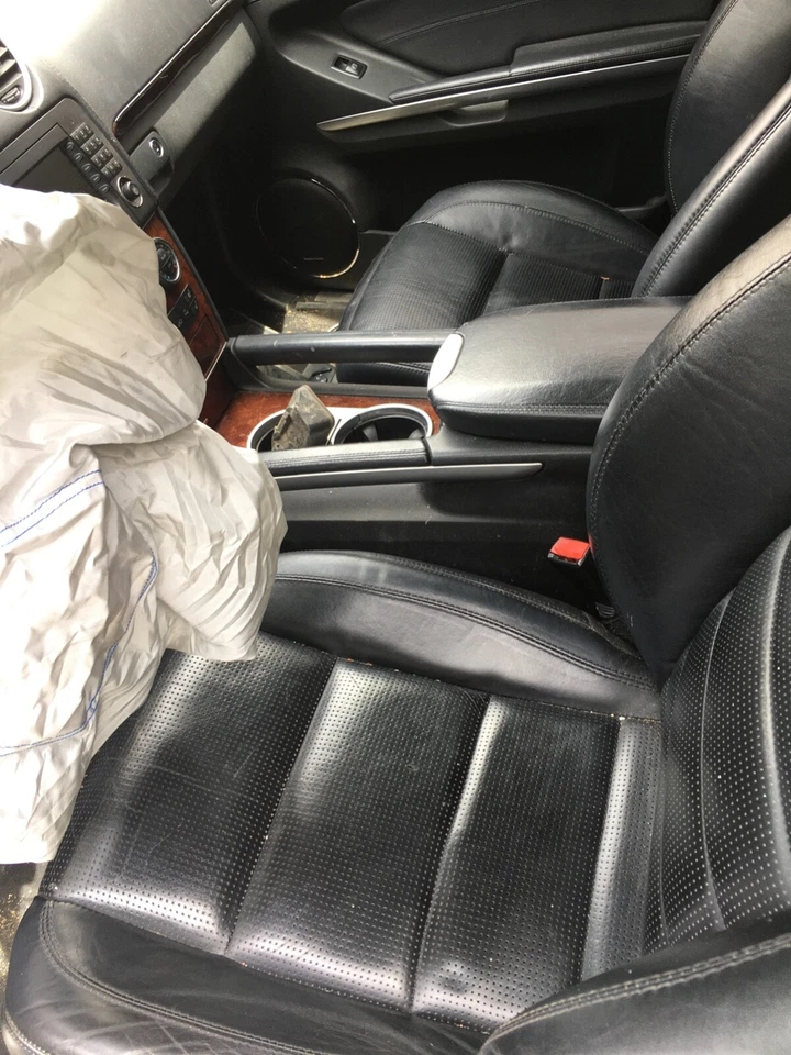 Mercedes-Benz ML63 2007 AMG piezas coche o comprar las piezas coche motor es bueno Foto 3 de 4