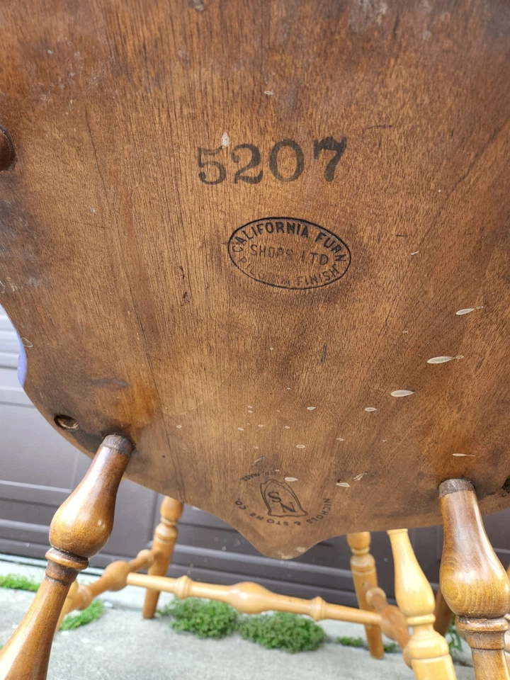 Juego de 4 sillas de comedor suecas Nichols and Stone Plus Foto 4 de 4