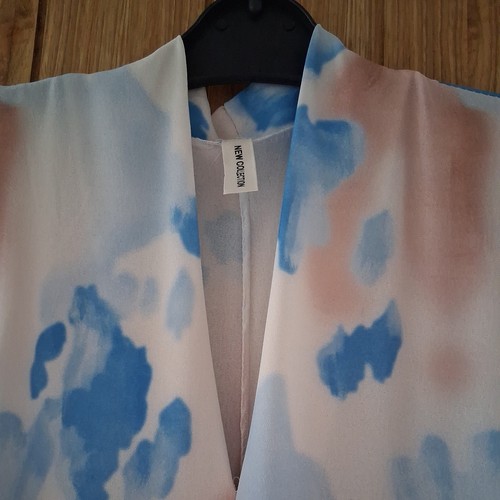 NEW COLLECTION PRETTY AND FLOATY BLUE CLOUD DRESS- OS PLUS -BNWT - Picture 6 of 16