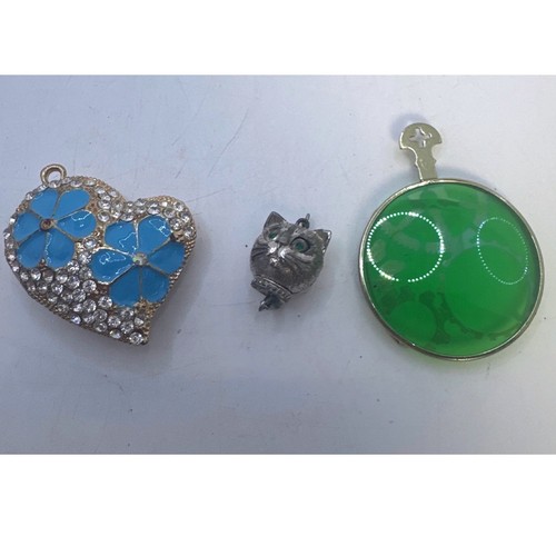 Pendant Lot Womens OS Multicolor Excellent Heart Cat Gear Charms