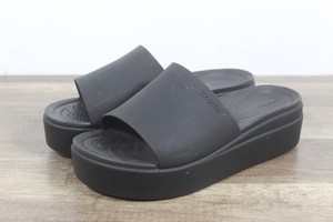 Crocs Women's Brooklyn Slide Sandals Sz 9 {FA-1000]