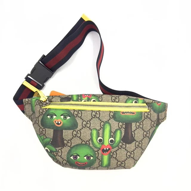 091515 Gucci GG Supreme Monogram Smiling Plants Childrens Belt Bag Multicolor