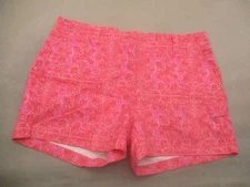 NWT Vineyard Viner Size 10 Womens Pink Floral Cotton Blend Casual Shorts 755