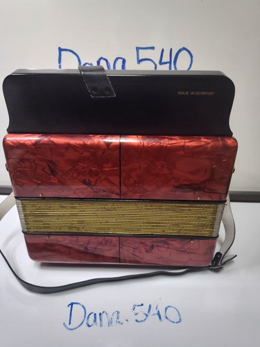 Acordeón de piano HOHNER CORSO C-F 8 muy bueno - Imagen 13 de 19
