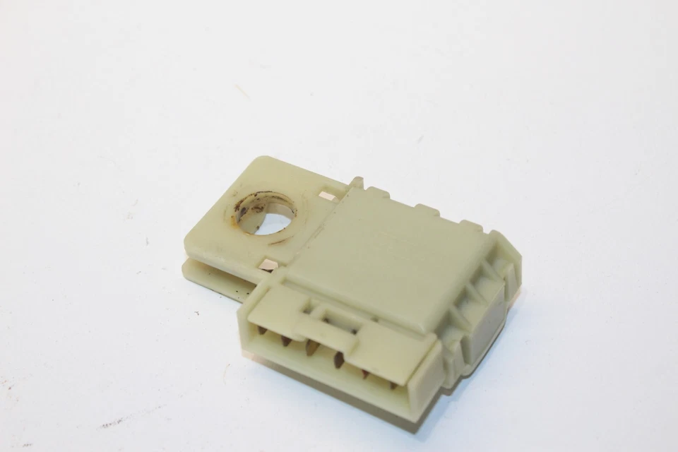 Interruptor de luz de freno de parada Hummer H2 2003-2007 6,0 L 25771554 OEM Foto 3 de 4