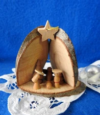 Vintage Wooden Ornament 2 1/4" Nativity Holy Family Manger Scene