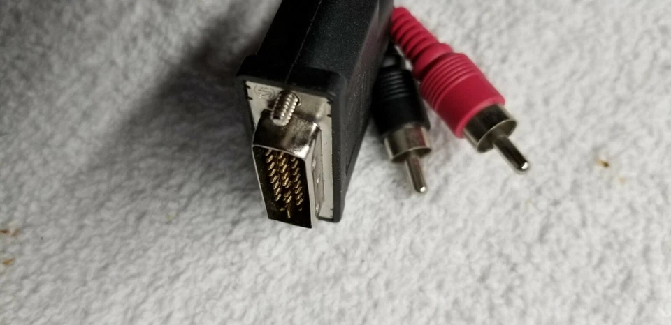 Space Shuttle Z 20FT DVI-I Male to VGA Male Video plus 3.5mm Stereo Audio cable  - Image 4 of 4