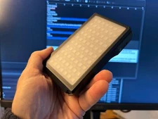 Pilotfly AtomCUBE Rx1 RGBCW Pocket LED Video Light