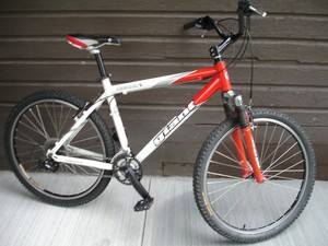 red giant mountain bike