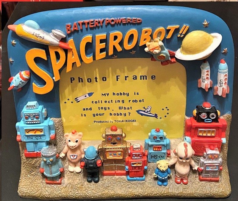 Robots and Space Picture Frame Kewpie on Frame by Tokai Kogei RETORO ROBOT