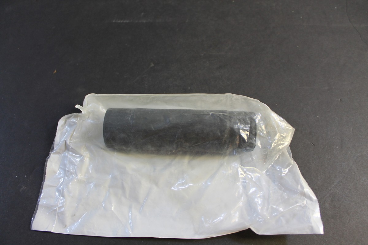 NEW Genuine HARLEY DAVIDSON ENGINE REAR COOLANT HOSE OEM # 26756 