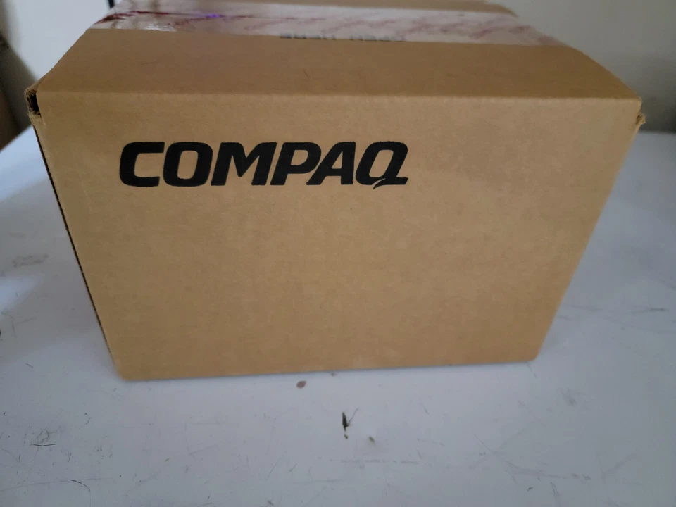 New Sealeed HP Xeon 283701-b21  2.0GHz/512KB L2 Cache ML350 G3 CPU Processor Kit - Image 3 of 3