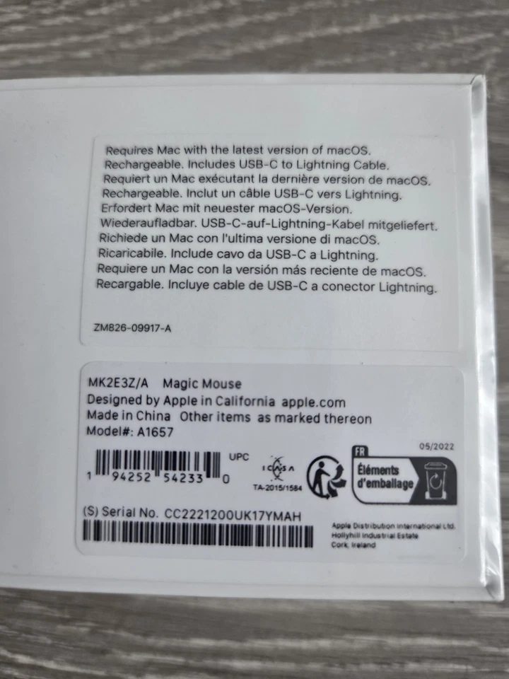 Apple White wireless Magic Mouse MK2E3Z/A Bluetooth Rechargeable Multi-touch - Image 3 of 4