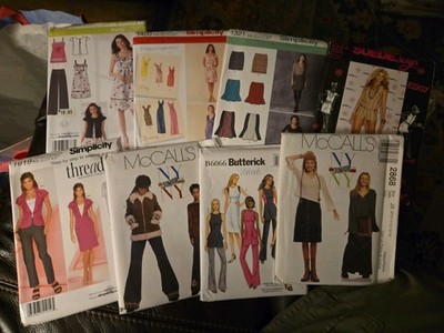 Lot of 8 UNCUT Young Ladies Teen Sewing Patterns Simplicity #401 Free Shipping