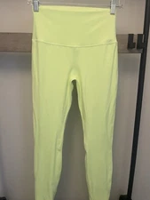 Lululemon Leggins Pants  Capris Align Size 6