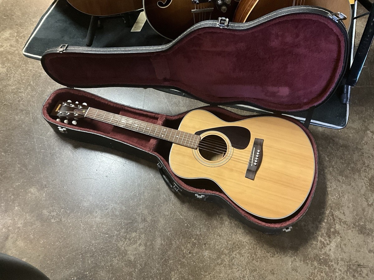yamaha FG330 folk acoustic guitar made in Taiwan 1980s v.good