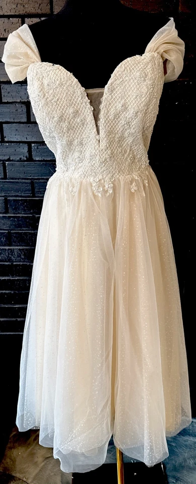 Tea Length, Reception, Beach, Glitter, Pearl, Size 10, Tania Olsen - Image 2 of 4