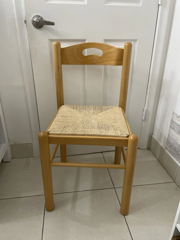 Juego de dos sillas de comedor modernas italianas danesas 1980 vintage asiento Rush Foto 2 de 4