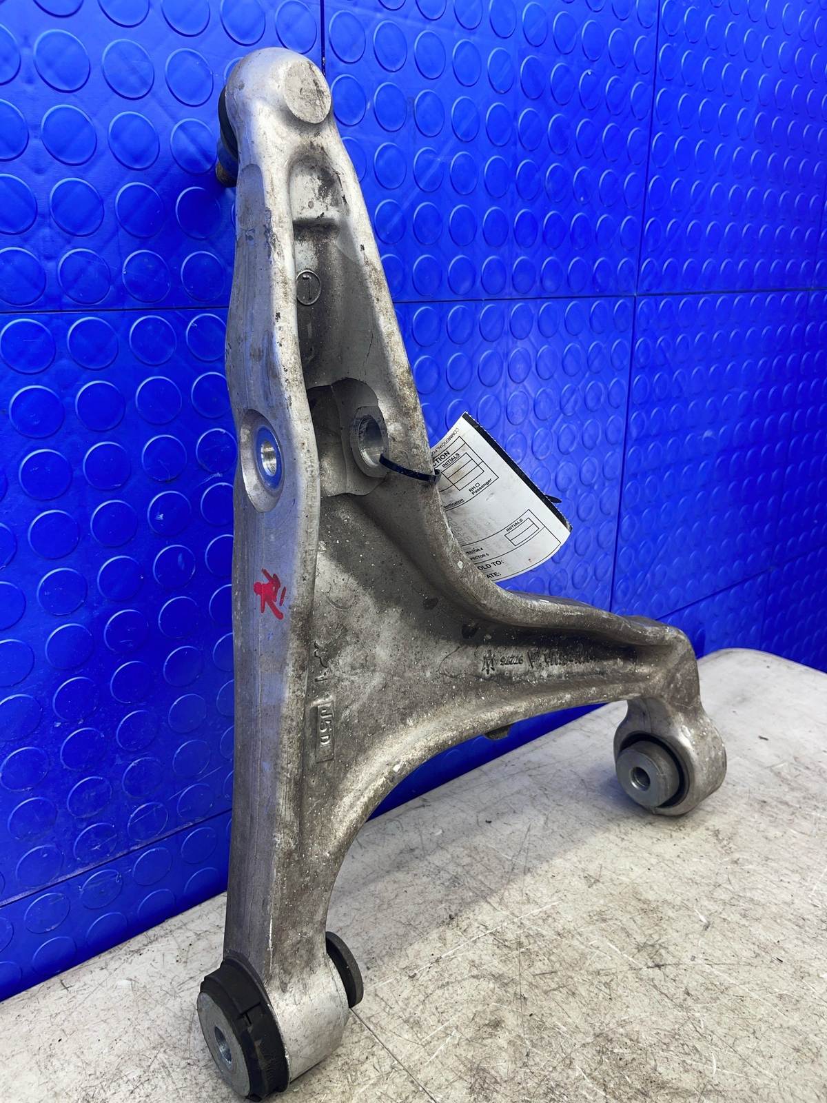 2017 2018 2019 2020 2021 2022 MASERATI LEVANTE OEM FRONT LEFT LOWER CONTROL ARM