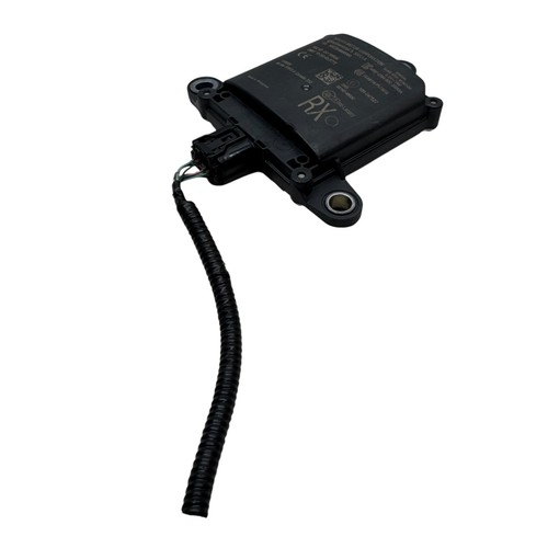LEXUS RX 450H 2017 OEM REAR RIGHT SIDE BLIND SPOT RADAR SENSOR MODULE 10R047527 - Picture 6 of 10