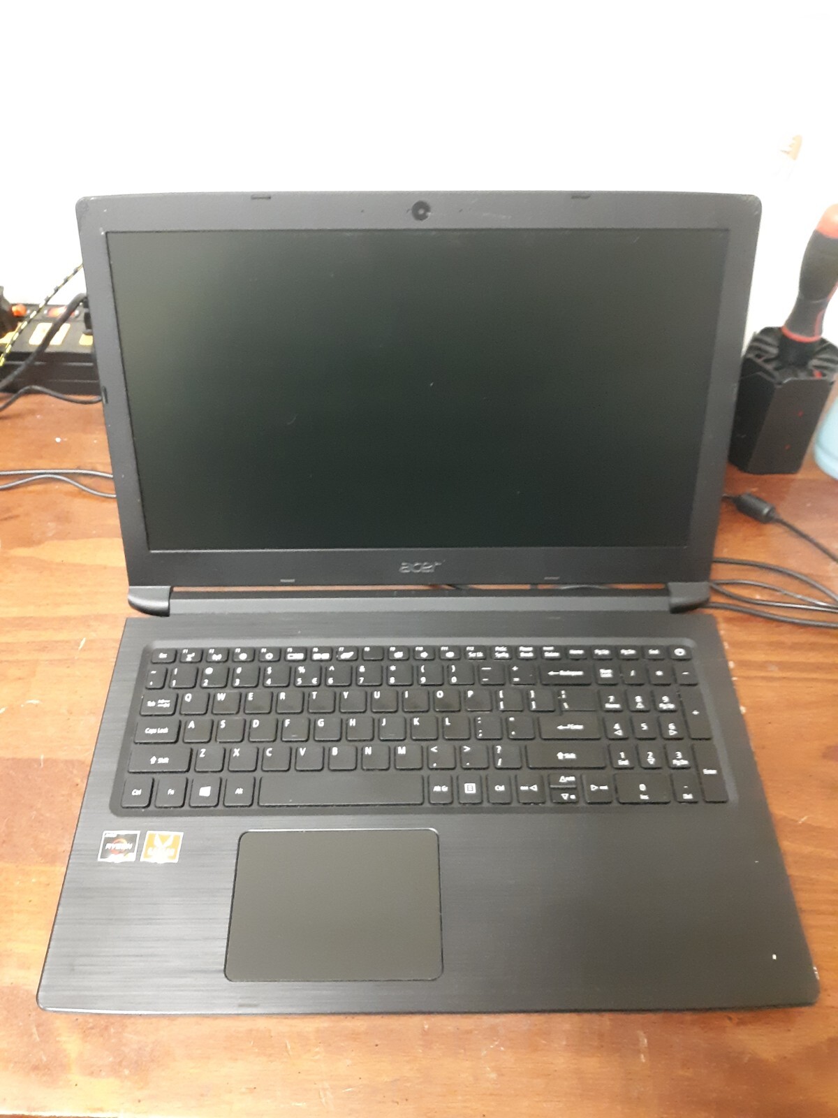 Acer Aspire 3 A315-41-R132 Ryzen 5 8GB RAM No Drives for Parts 4917-image
