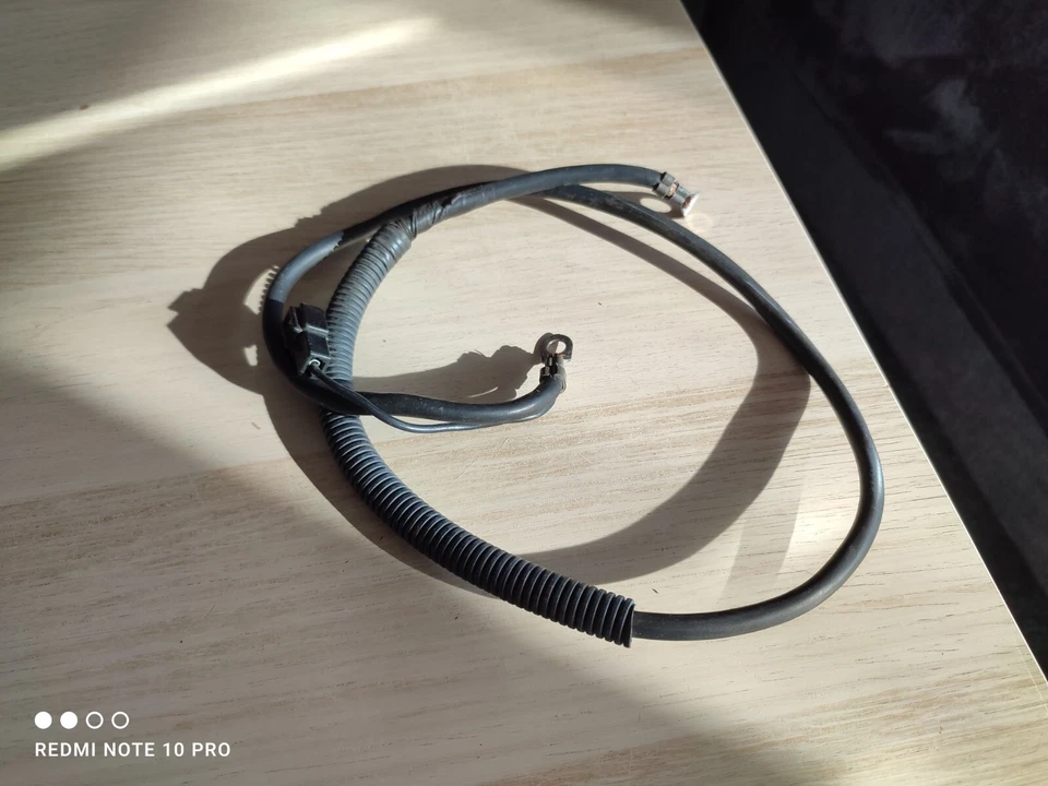 Suzuki Burgman UH  125/200  BJ.2007 - 2013 Massekabel / Minuskabel - Bild 1 von 2