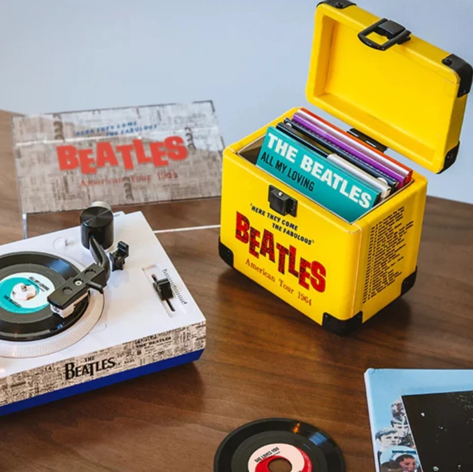 The Beatles x Crosley 3 Bluetooth Turntable Player Carrying Case Rsd 23  - Image 4 of 4