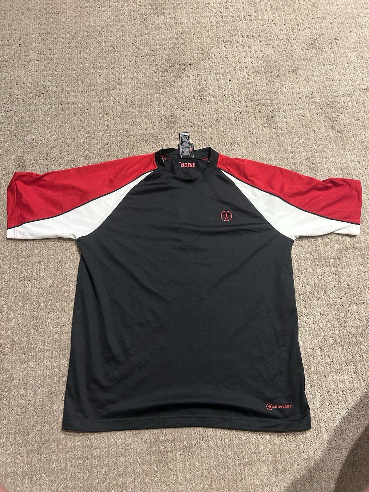 Dwayne Wade T-shirt Size XL  Converse Basketball Heat NBA Sports Polyester