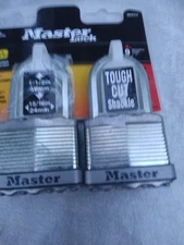 Master Lock Magnum Heavy Duty Outdoor Padlock --2 Pk