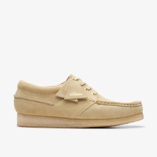 Clarks Mens Wallabee Boat Maple Suede Wallabee,Lace Up Suede Casual