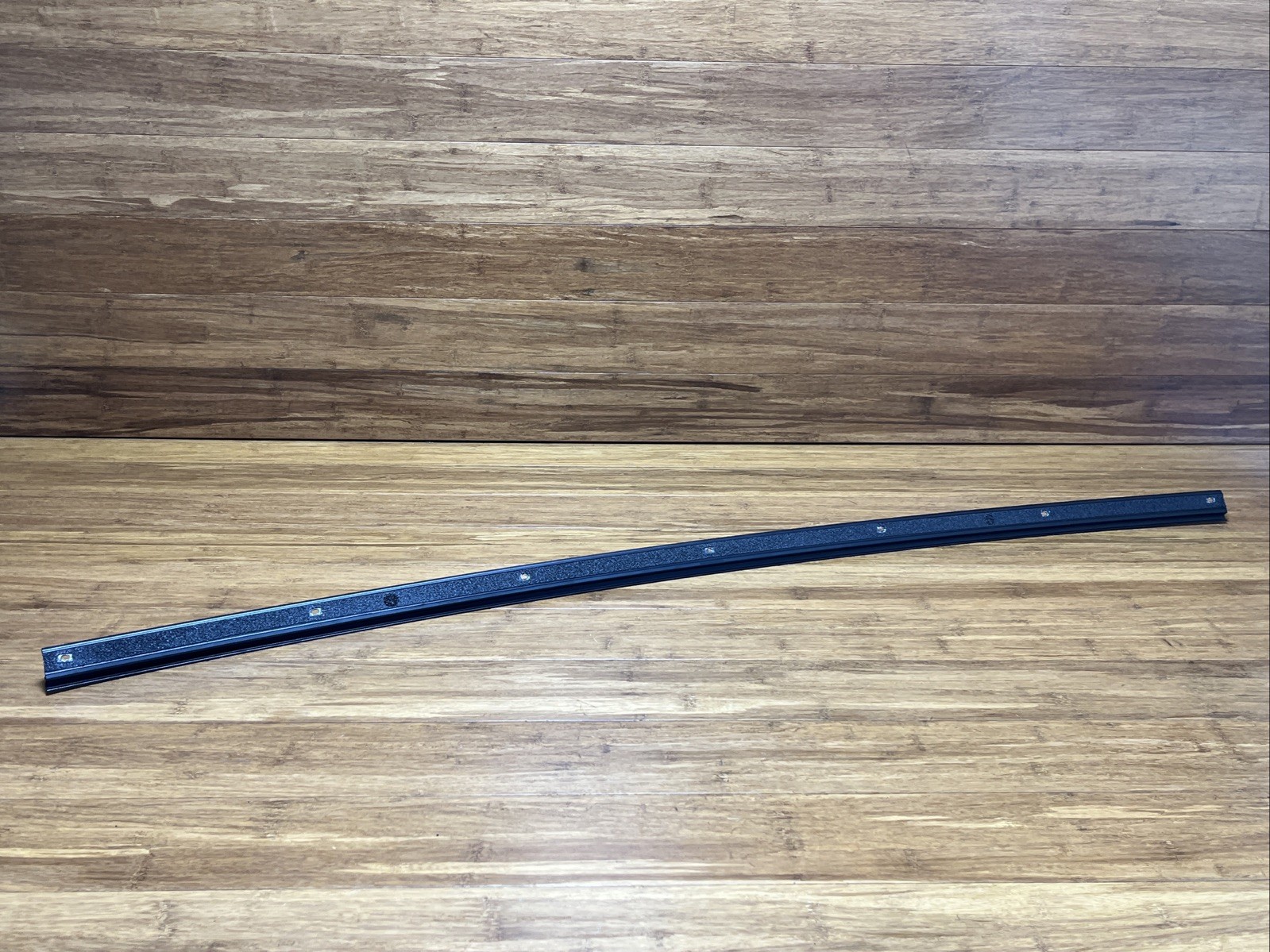 2017-2023 Rolls Royce Dawn RR6 Front Strip Upper Apron Support 7370147 OEM