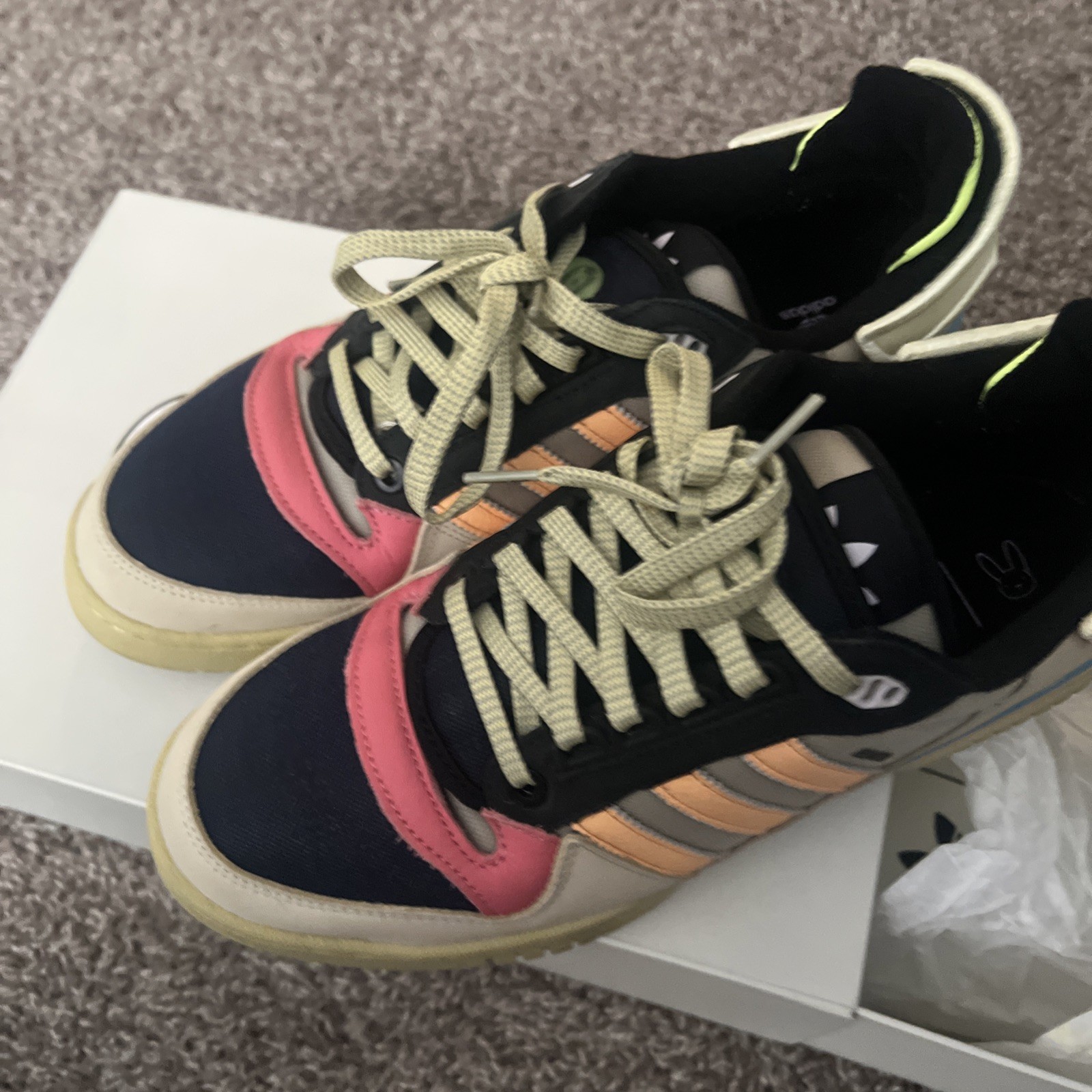 Talla 11 - Bad Bunny x Adidas Gazelle Indoor Cabo Rojo