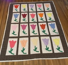 VTG Homemade Lightweight tulip Flower Floral patchwork quilt Blanket 63x80 READ
