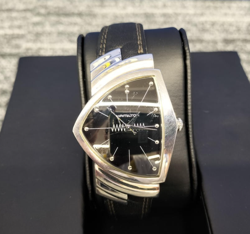 Hamilton Ventura H244112 Mens Quartz Black Dial 32mm Watch Japan Used