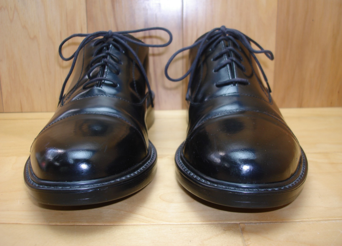 Men's 9.5 M BOSTONIAN Strada Black Leather Cap Toe Oxford, Dress