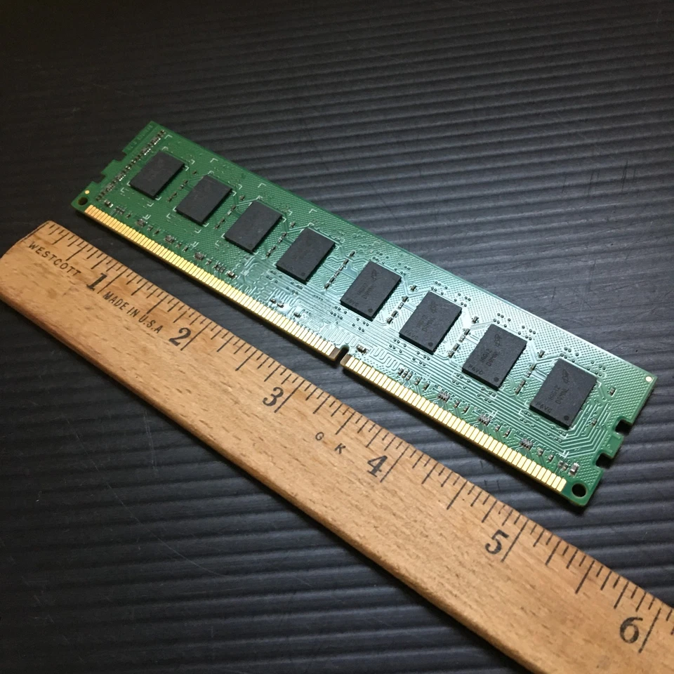 Super Talent 2GB DDR3 1066MHz Unbuffered W1066UB2GM Desktop RAM Memory USA Made - Image 3 of 4