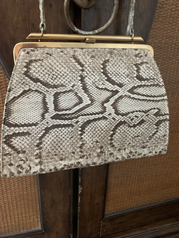 Snake Genuine Python Hand Bag In Natural Color In Good Condition - Image 3 of 4