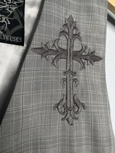 Roar Vest Mens M Gray Button Up Embroidered Cross image 4